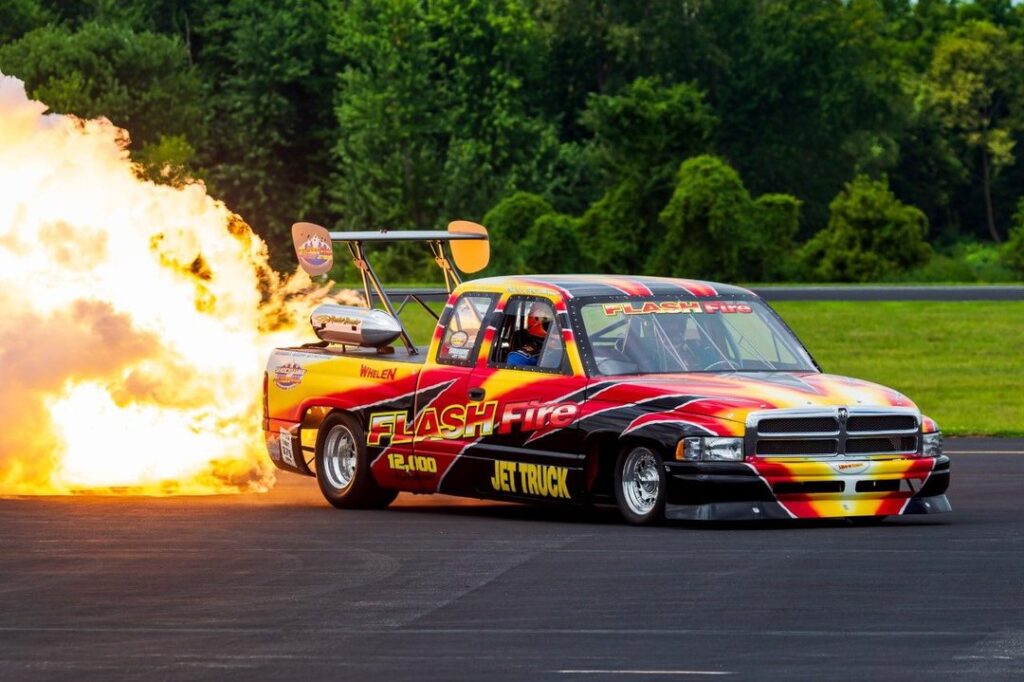 Cool Car Find: This Truck with a 12,000 H.P. Jet Engine!