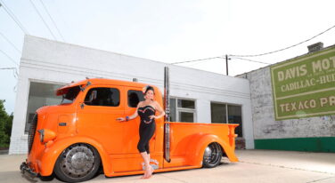 Mitzi's Motor Mavens: Miss Rayzen Hell
