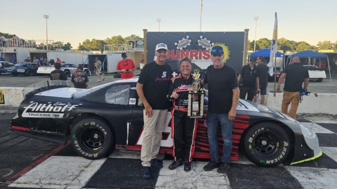 Three Generations, NASCAR Stars and Home-State Heroes Headline Super Cup Return to Ona Speedway